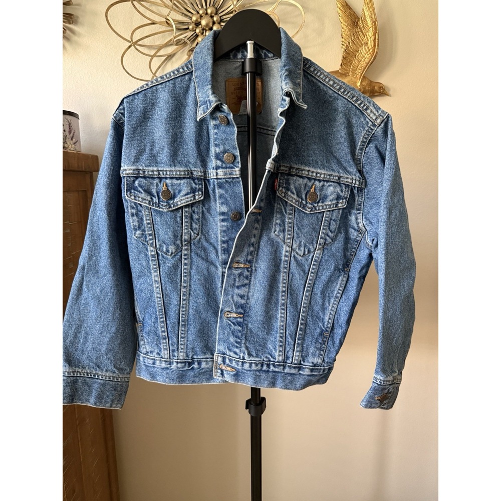 Vintage Levi's Denim Trucker Jacket Men's Medium Made in Mexico Blue 90s